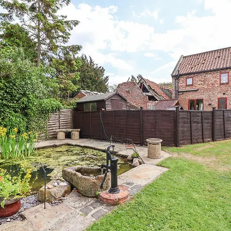 Nyaraló Croft Granary